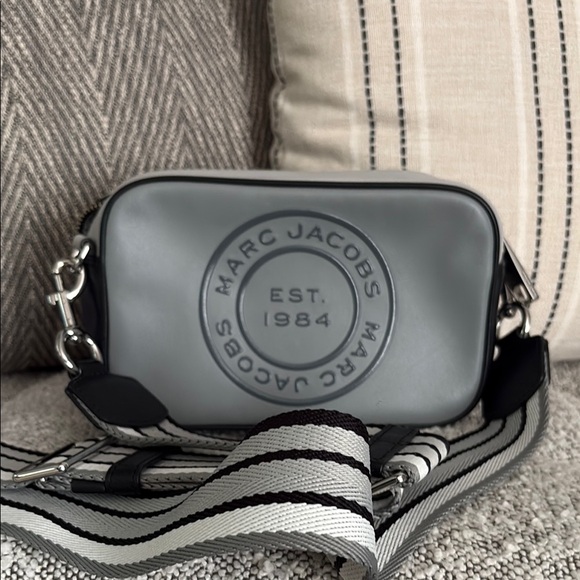 Marc Jacobs Gray Crossbody Bag - Picture 1 of 5
